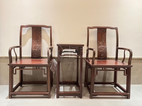 南官帽椅  交趾黄檀