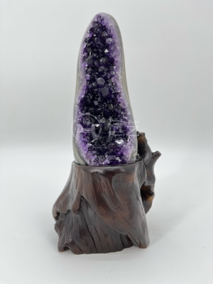 W紫水晶