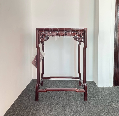 风盈花架  巴里黄檀